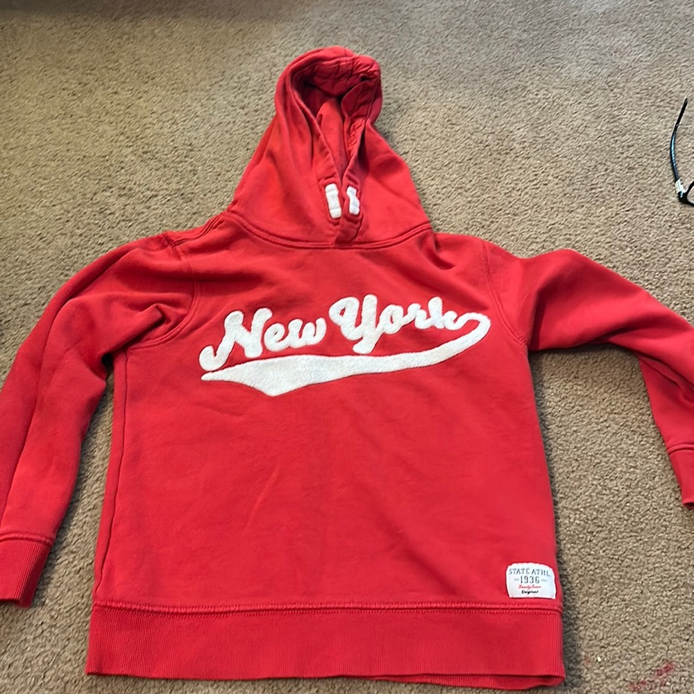 H&M New York Sweatshirt Girl’s size 8-10 years